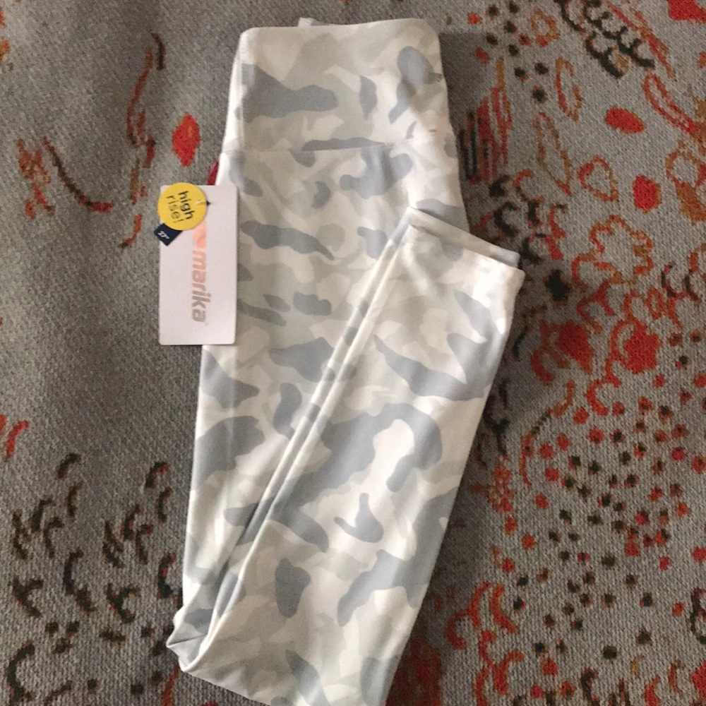 White camo leggings